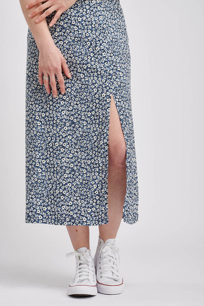 I am RACHEL - 90s Inspired Slip Skirt Pattern -  I AM PATTERNS