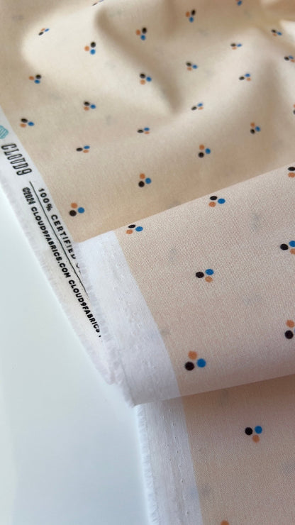 Dot Dot Dot - Book Club by Meenal Patel - Cloud 9 Fabrics - Poplin - Simplifi Fabric