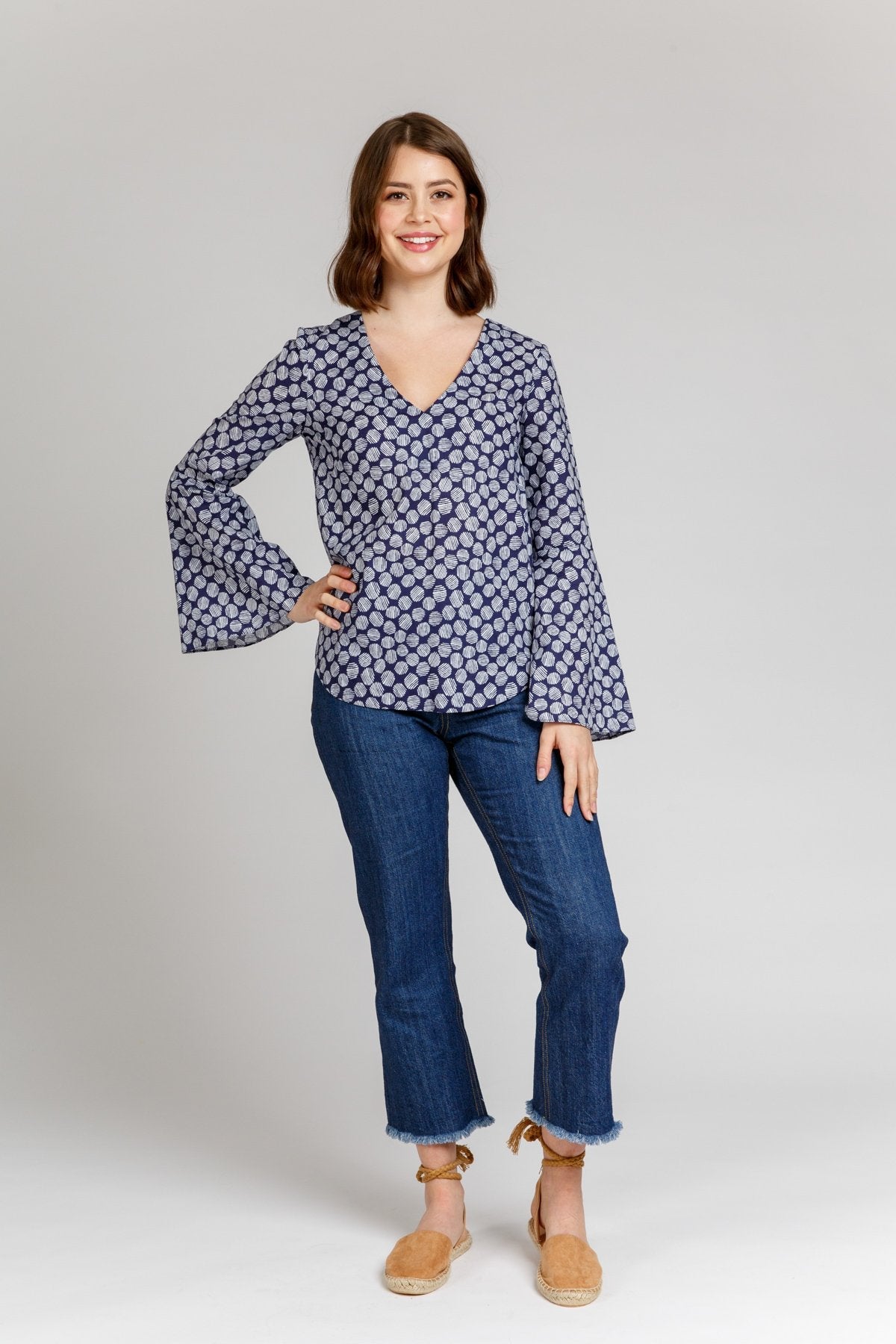 Dove Blouse - Megan Nielsen Patterns - Sewing Pattern - Simplifi Fabric