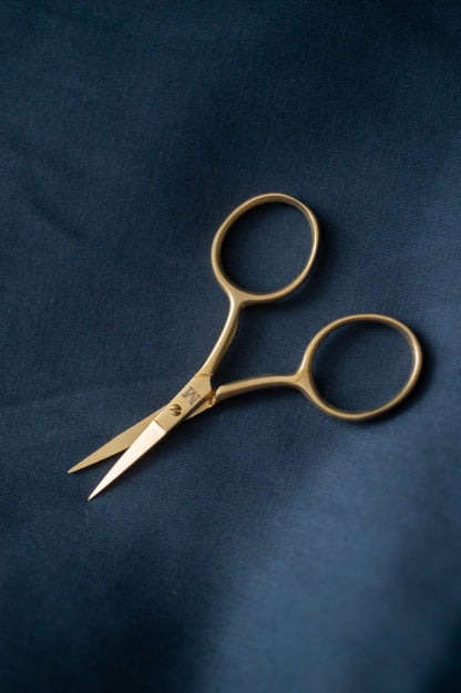 Fine Work Gold Scissors - Merchant & Mills - Simplifi Fabric