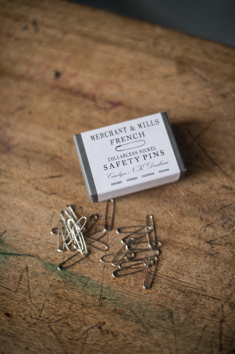 Nickel French Safety Pins - Merchant & Mills - Simplifi Fabric