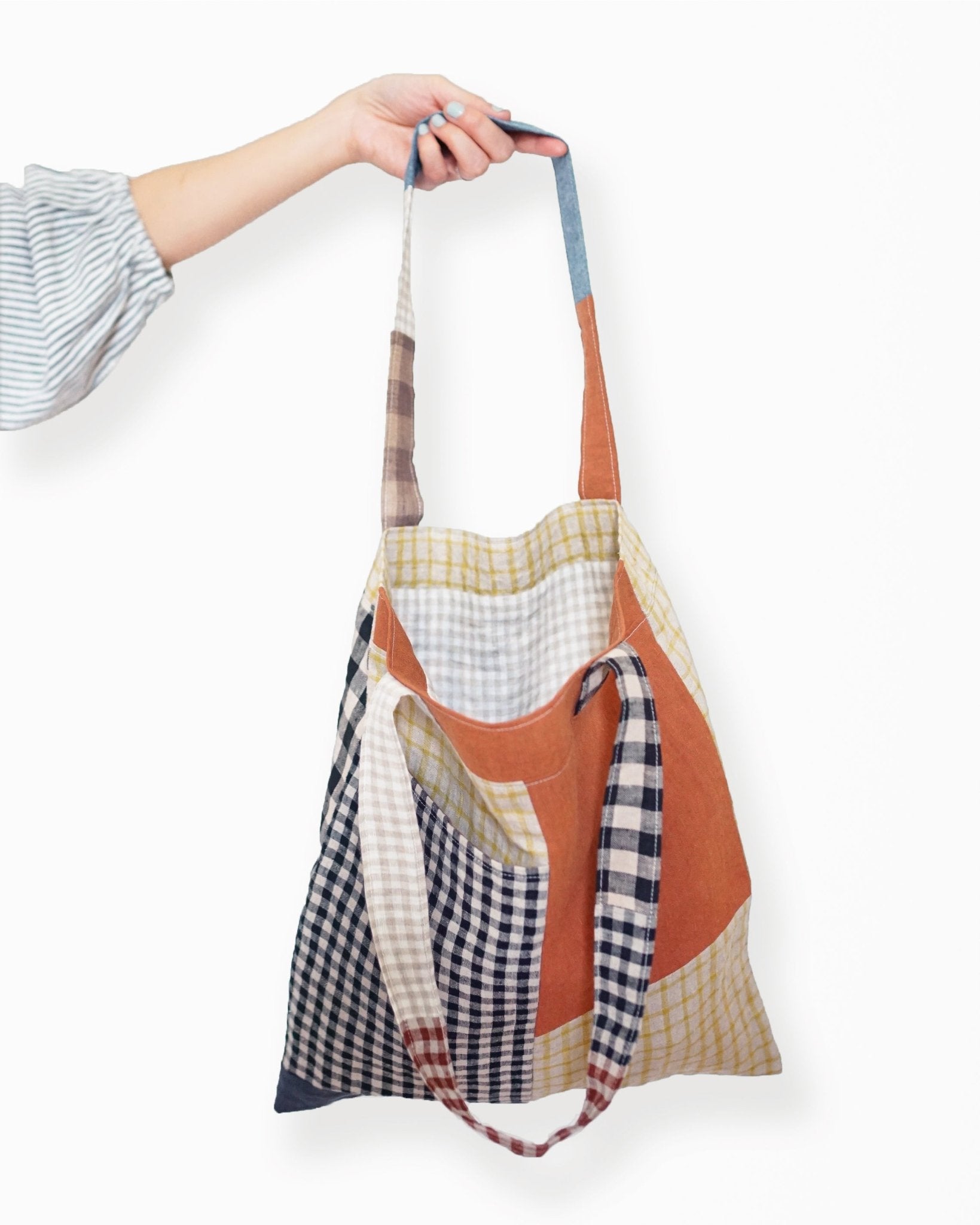 Stash Pocket Tote PDF Pattern - Matchy Matchy Sewing Club - Simplifi Fabric