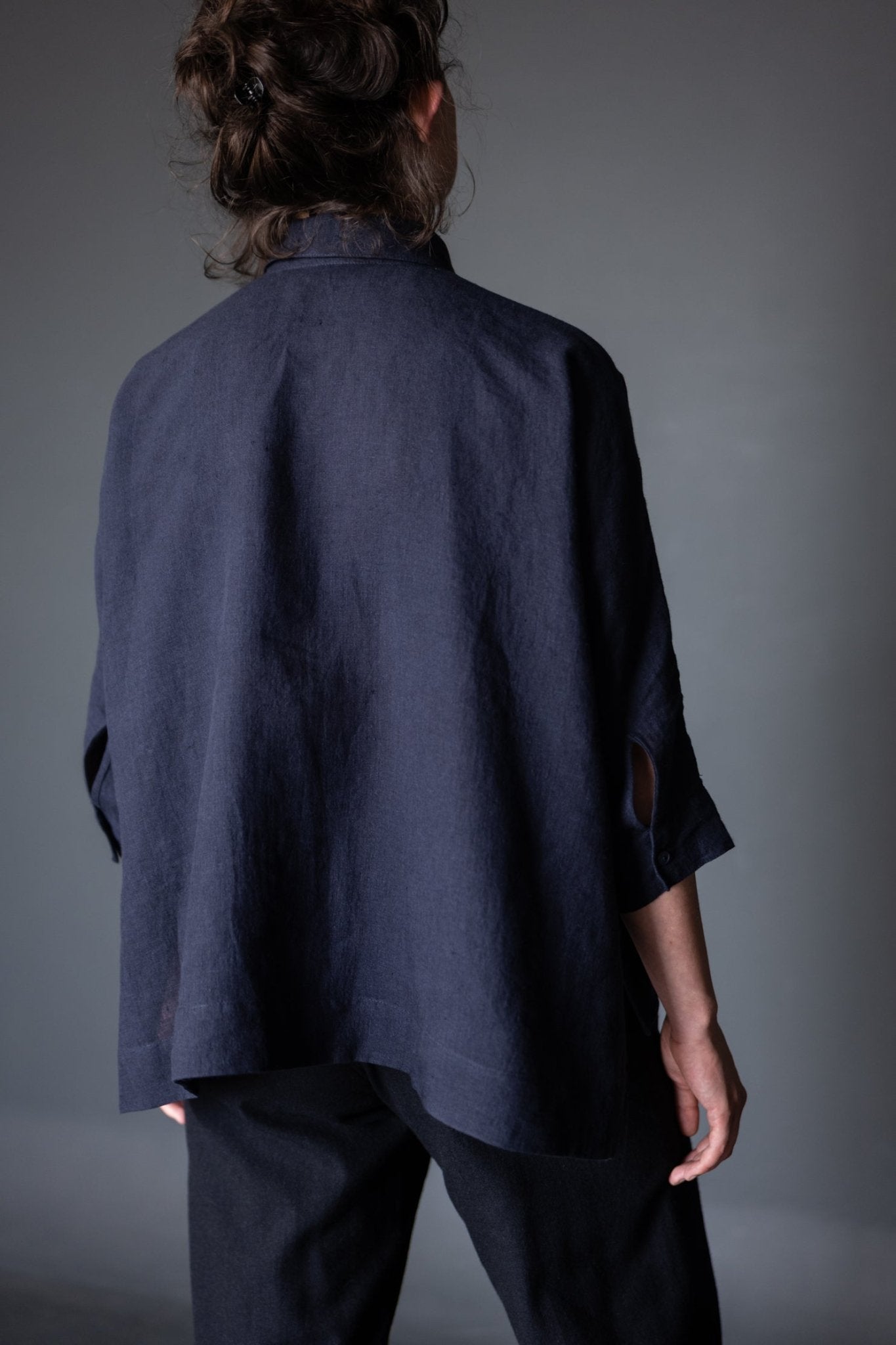 The Ellsworth Oversized Boxy Shirt Pattern - Merchant & Mills - Simplifi Fabric