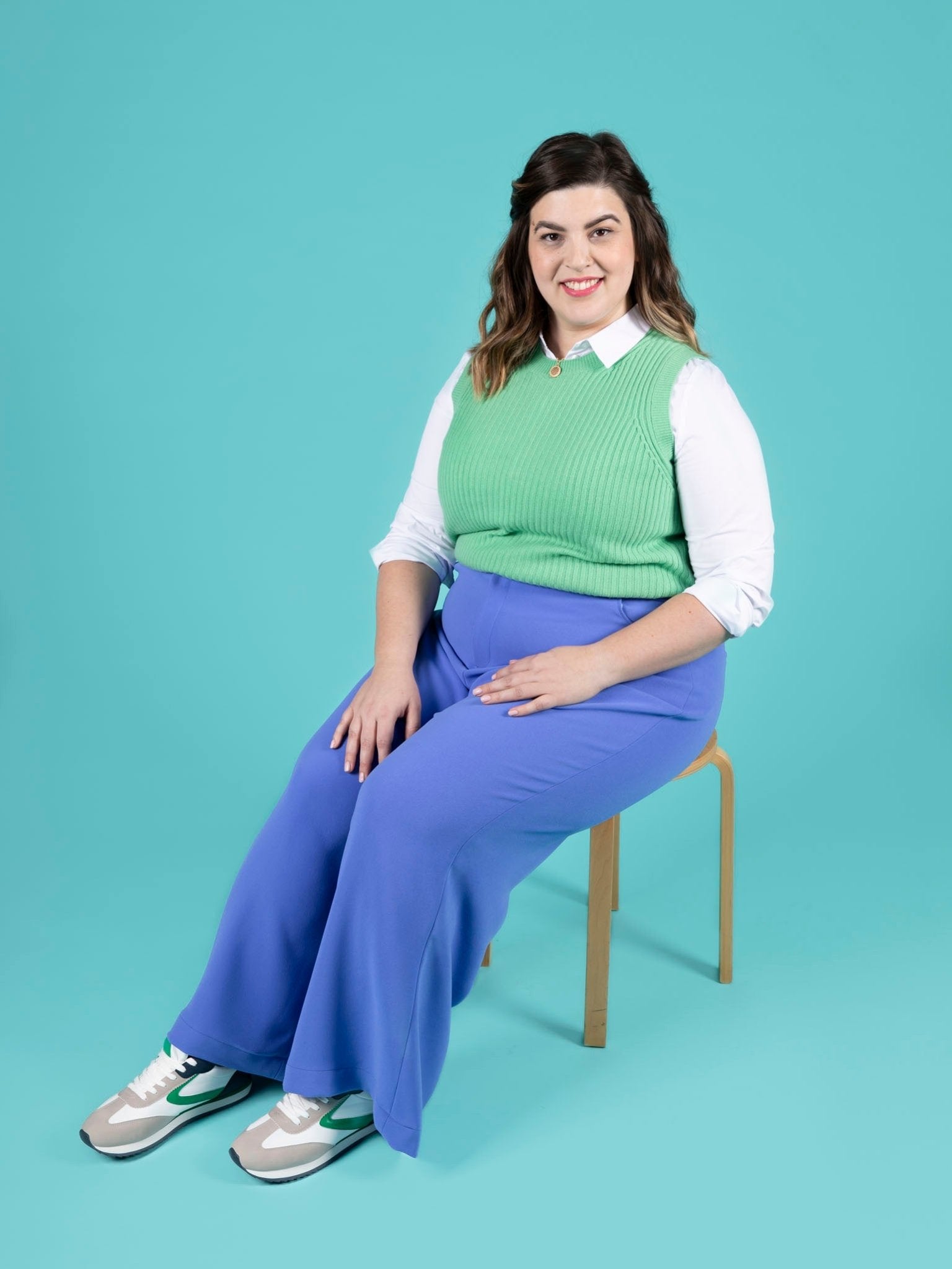 Thea Trousers Pattern - Tilly And The Buttons - Simplifi Fabric