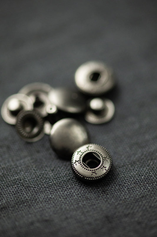 14mm Gunmetal Metal Snaps - Merchant & Mills (pack of 20)