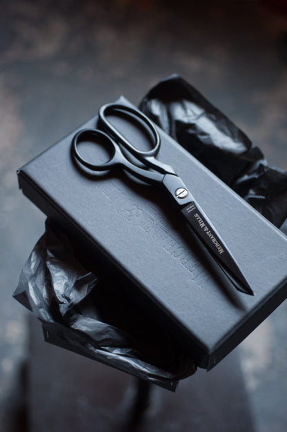 Matte Black 8" Scissors - Merchant & Mills